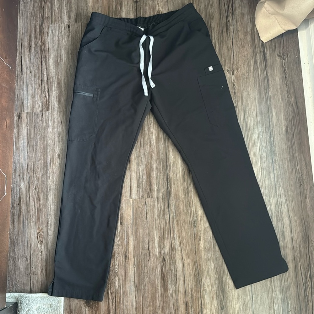 Figs yola scrub pants